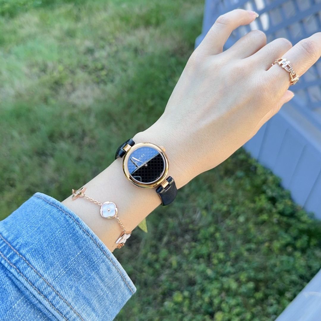 GUCCI/古驰Diamantissima黑面皮带32MM石英YA141401