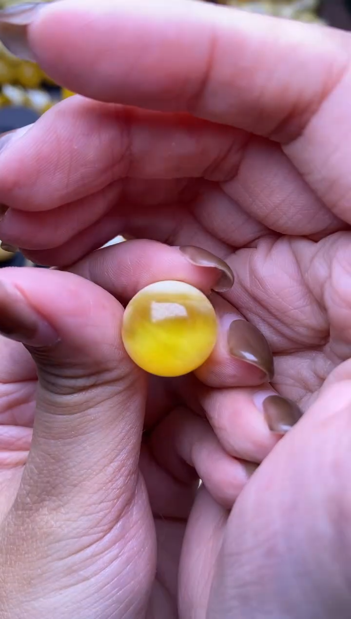 【闪购商品】琥珀裸石未镶嵌大小姐珠宝严选93