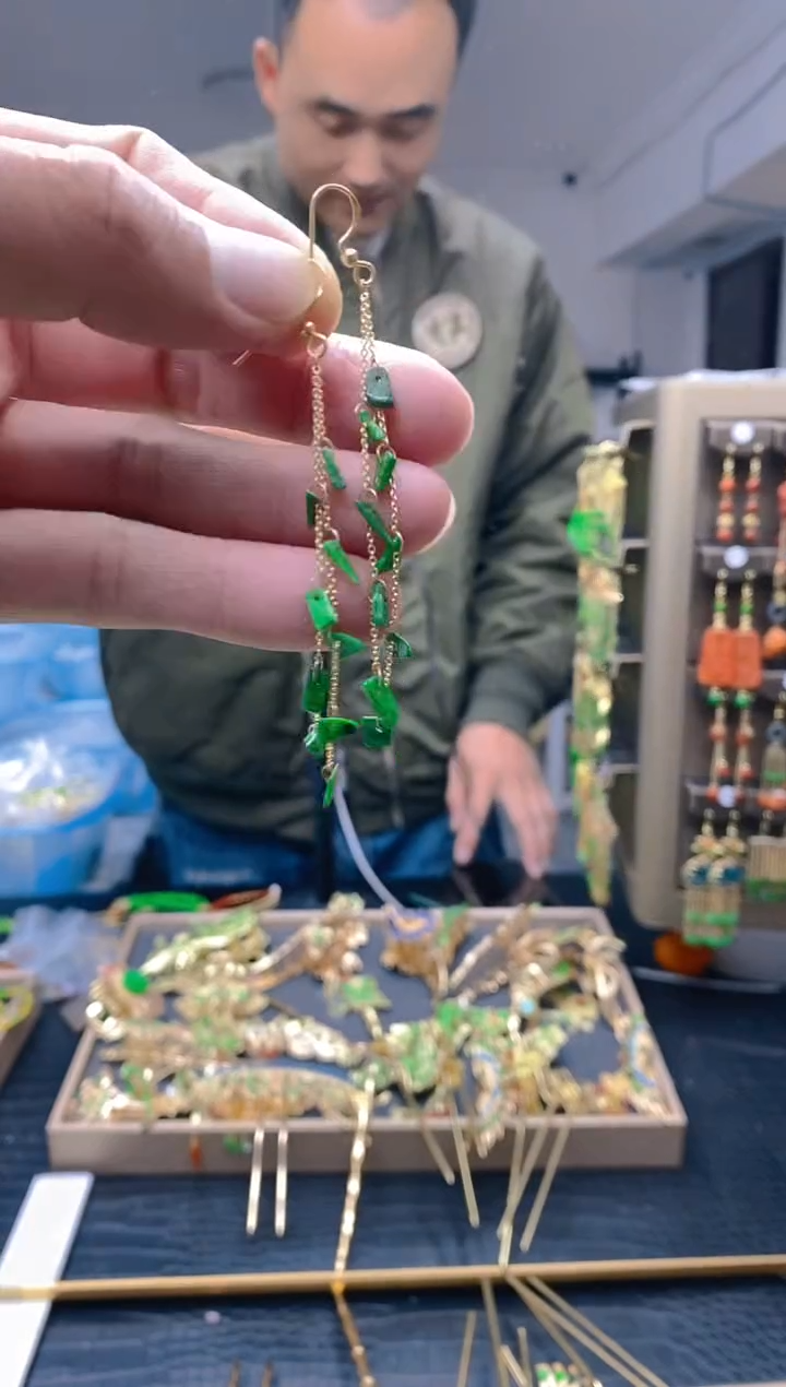 【闪购商品】翡翠耳饰合金236翡翠耳钩