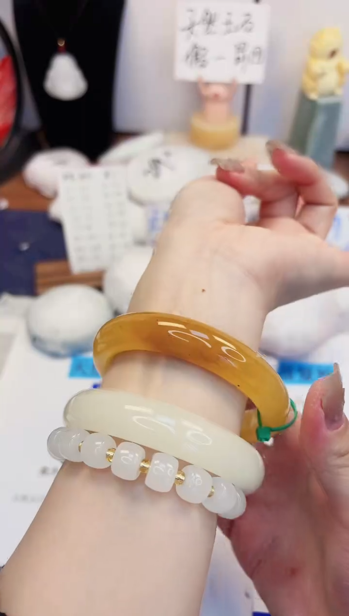 【闪购商品】石英质玉手镯未镶嵌417-财气镯-圈口58