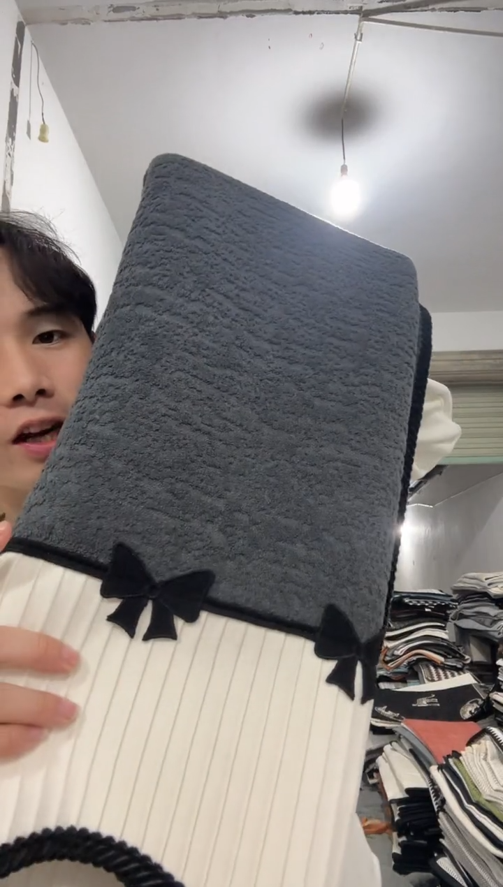 雪尼尔90*240   深灰碟依