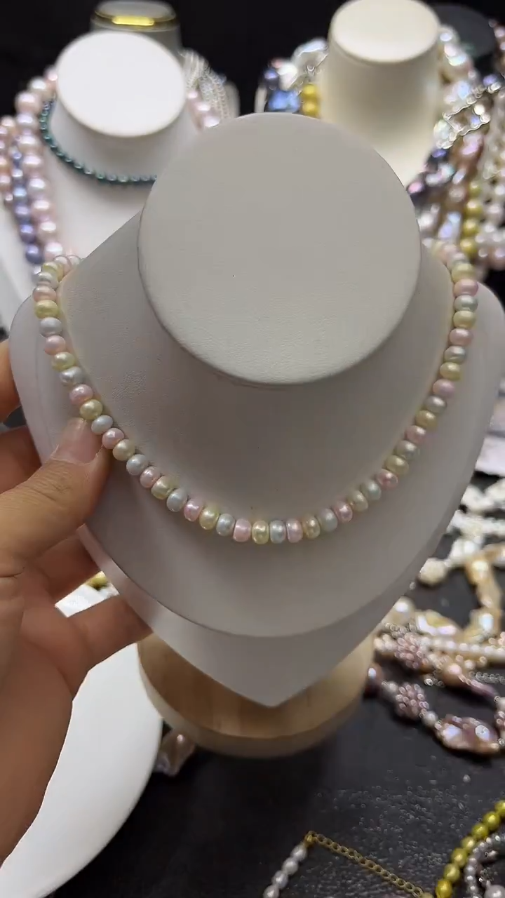 颈饰未镶嵌淡水珍珠多人