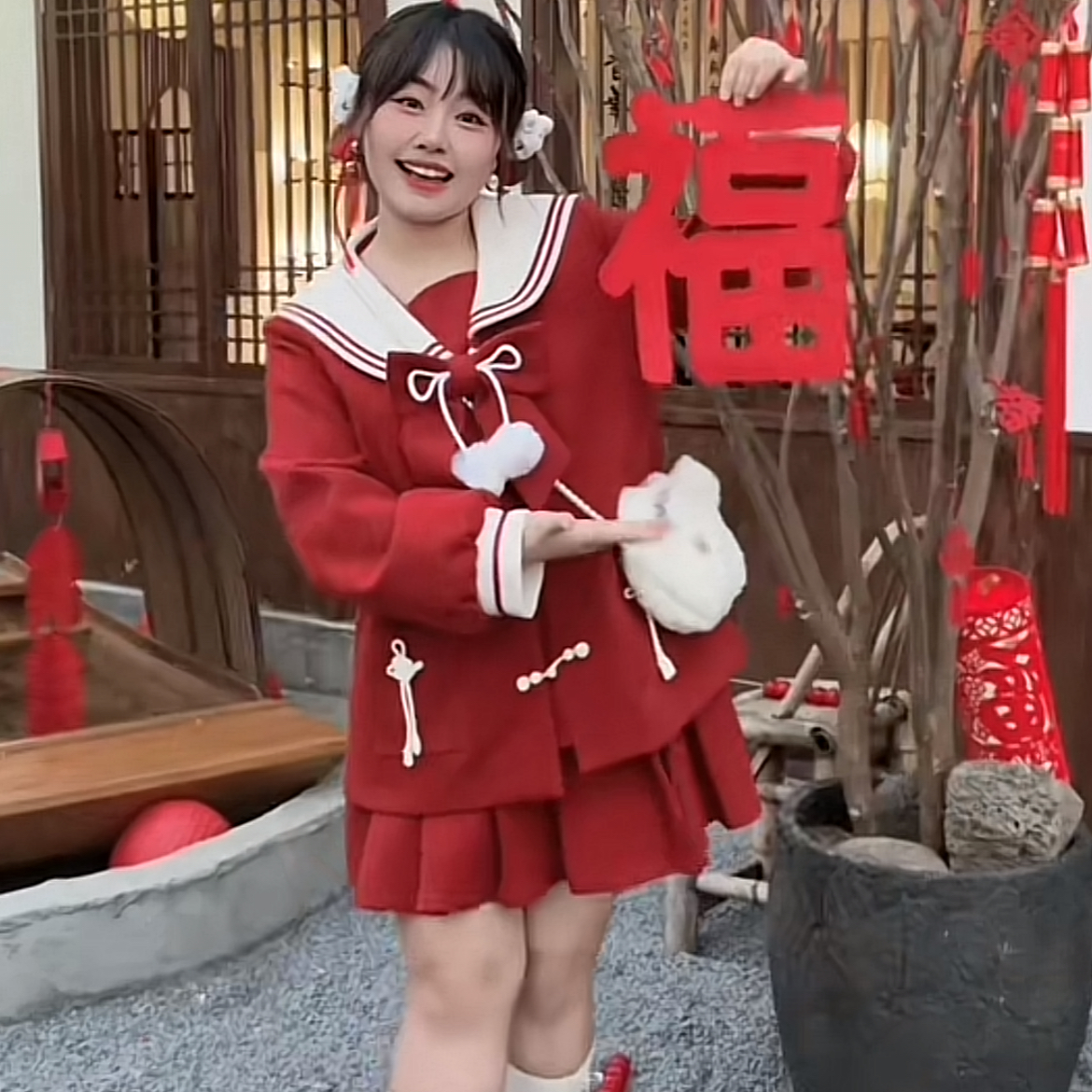 D015【特惠半价】叶子定制大码甜妹蝴蝶结海军领上衣+百褶裙套装