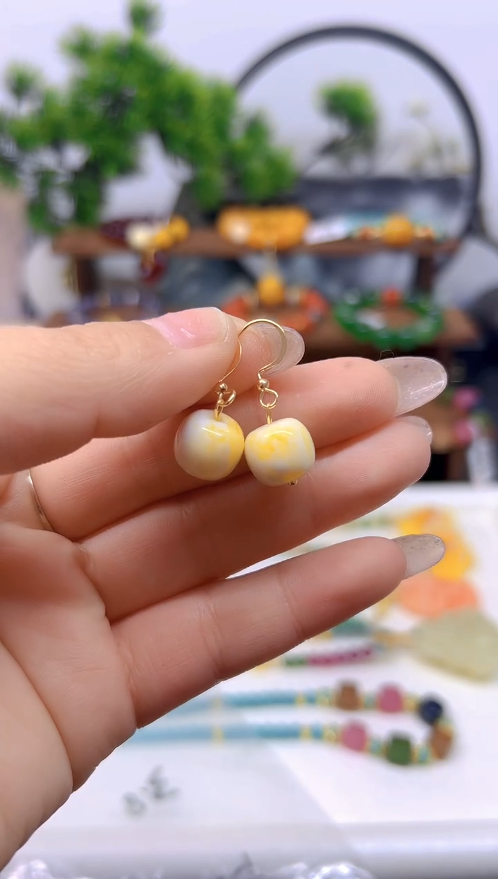 【闪购商品】蜜蜡耳饰14K金镶嵌耳饰E261