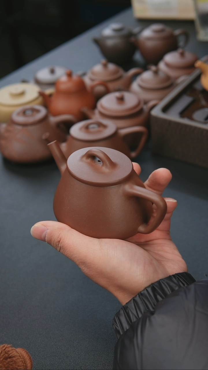 【闪购商品】紫砂茶宠紫砂壶衡云先生150毫升微瑕