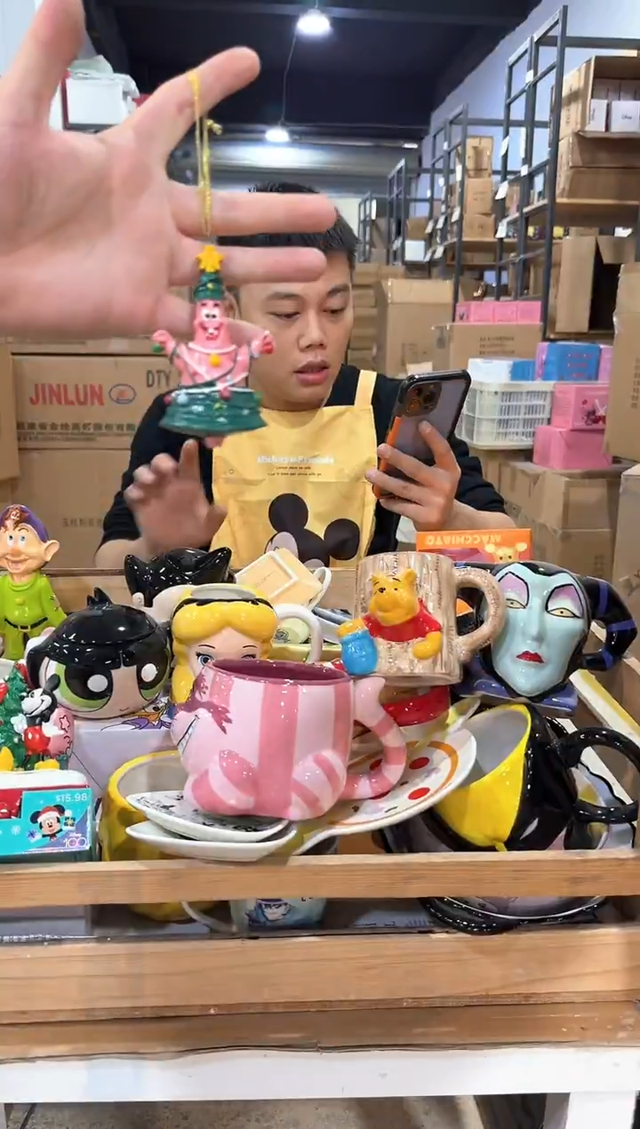 瓷片树脂圣诞派大星小吊件