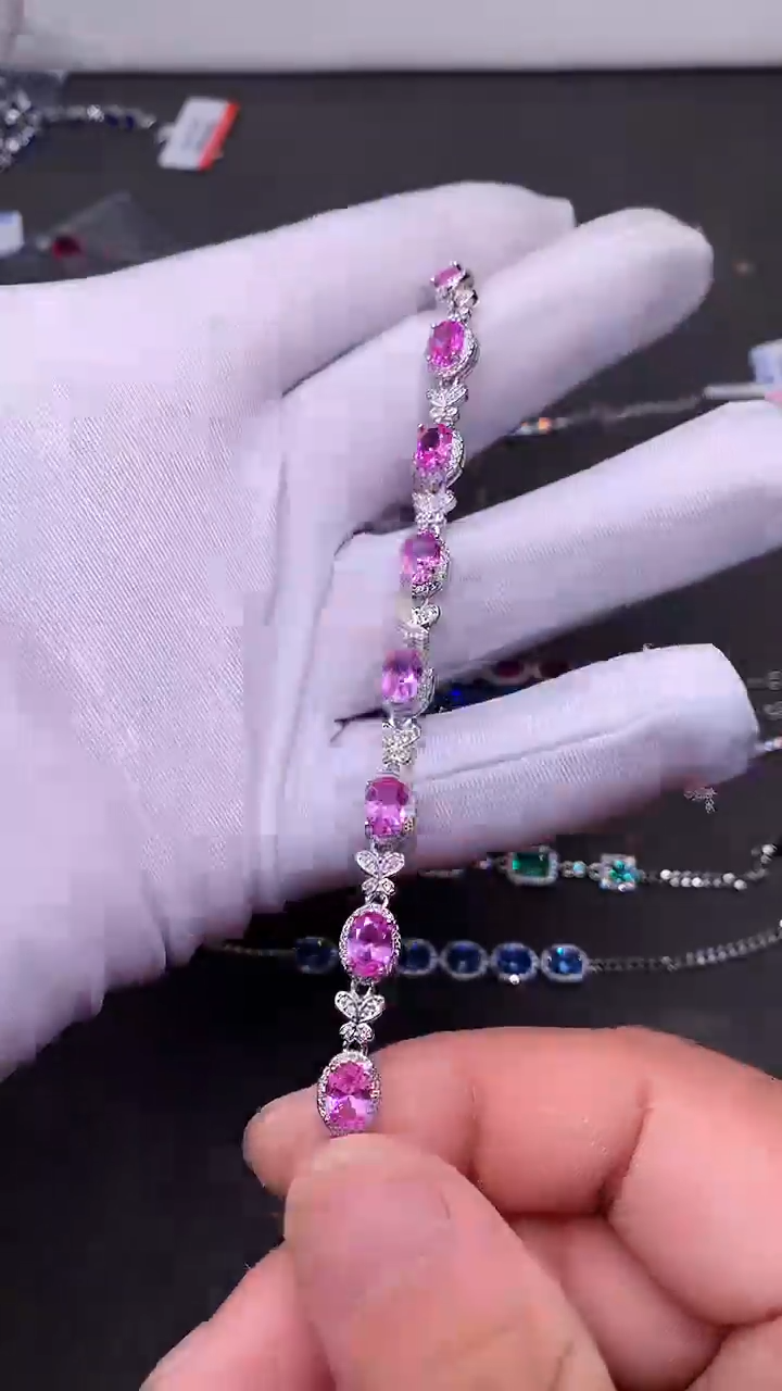 【闪购商品】蓝宝石手链银S925镶嵌.......