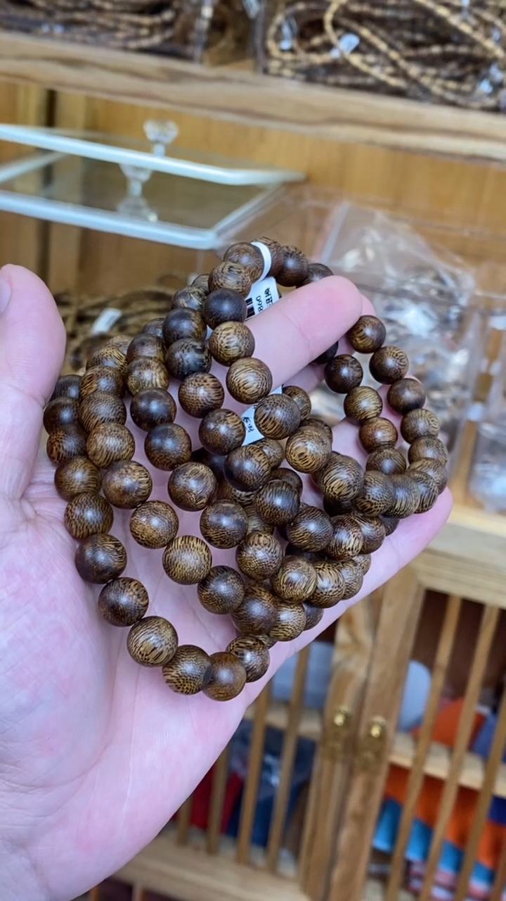 沉香手串海南莺歌绿圆珠单圈1.0多样性发其一