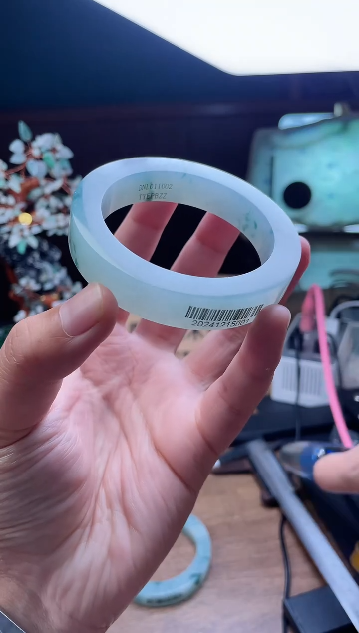 【闪购商品】定制翡翠手镯未镶嵌定制