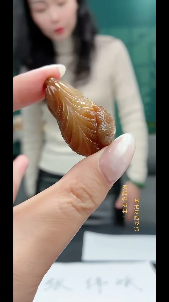 颈饰未镶嵌和田玉纯天然多样性发一