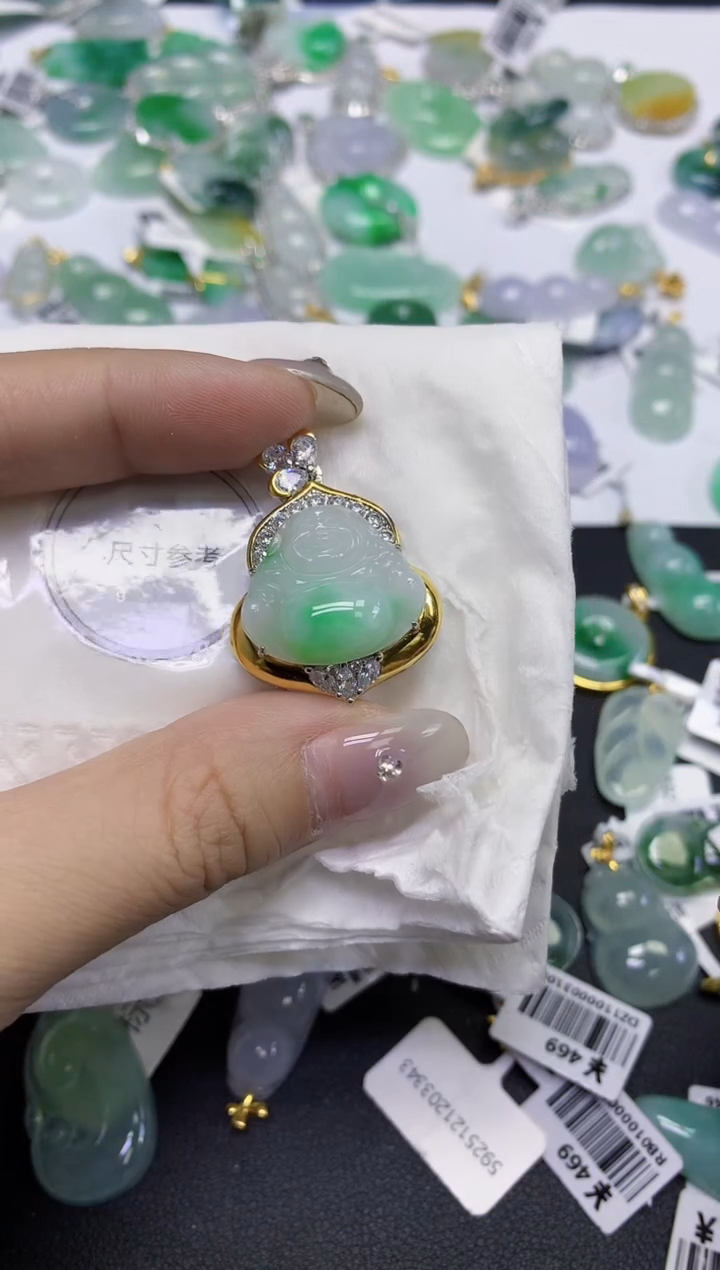 颈饰未镶嵌翡翠天然缅甸翡翠A货百元以上9元证书费自理