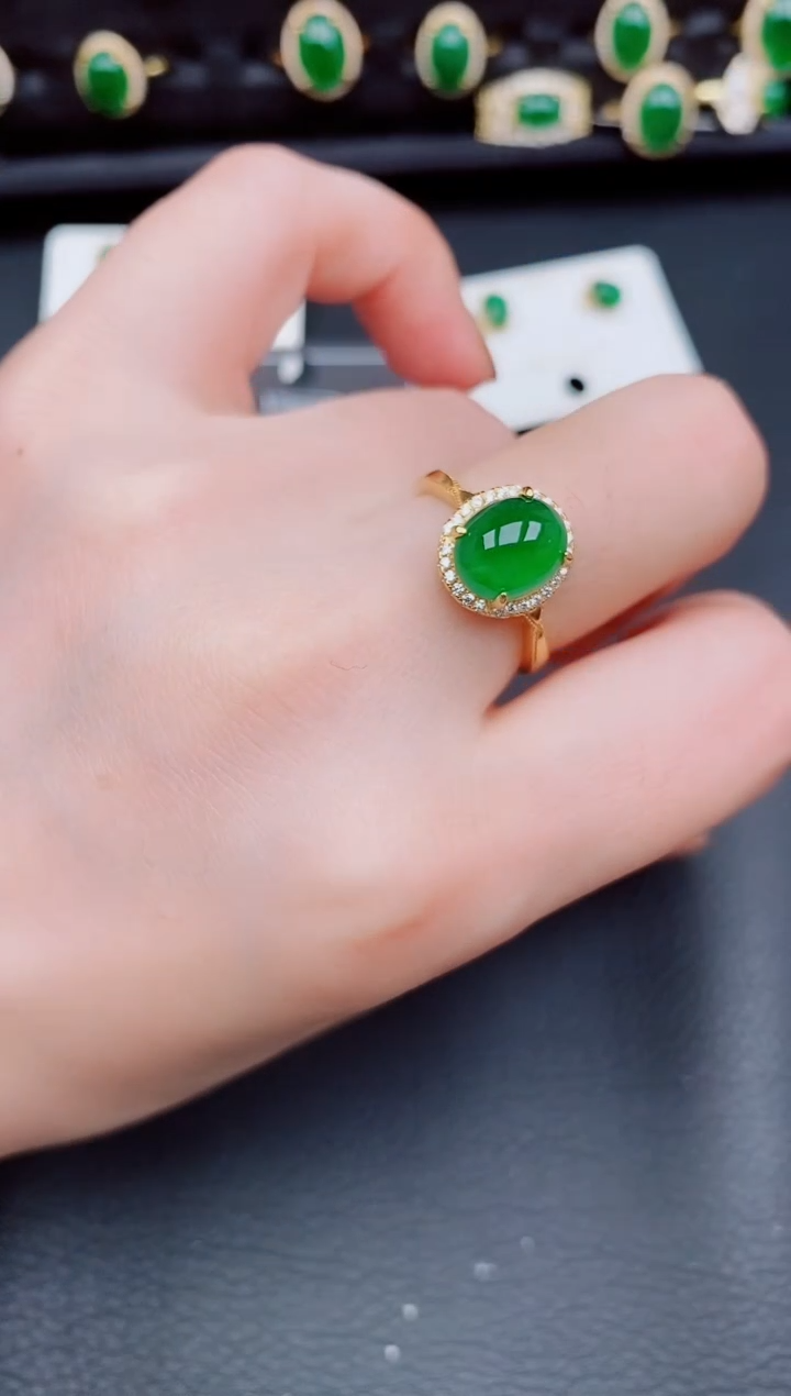 【闪购商品】翡翠戒指银S925镶嵌天然a货翡翠200