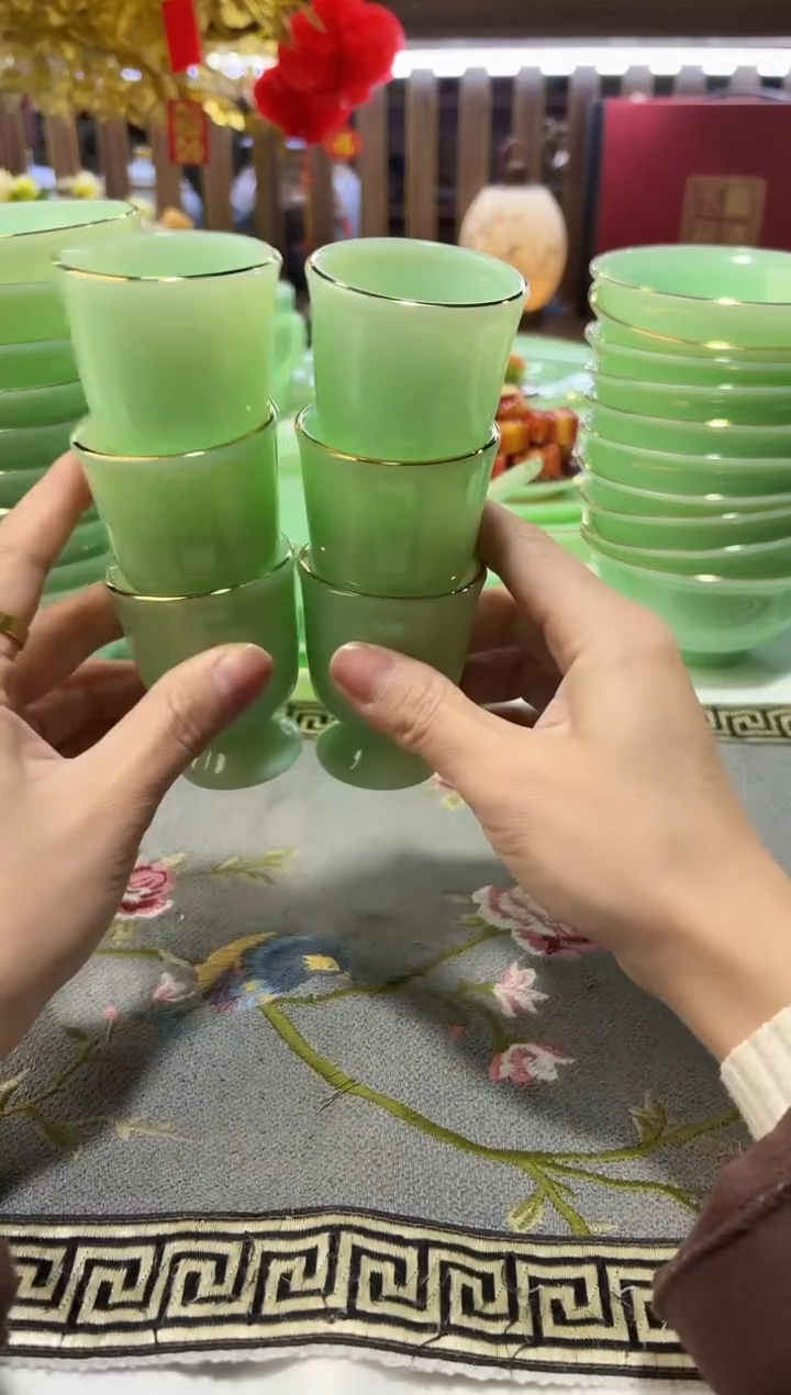 玉瓷 高脚酒杯6只