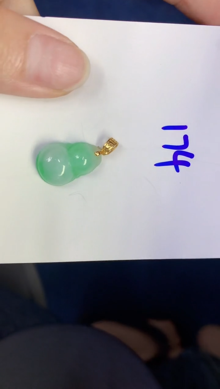 颈饰未镶嵌翡翠缅甸天然翡翠A货