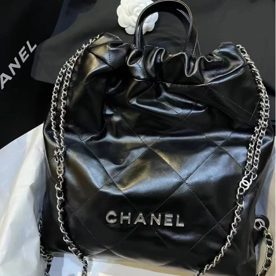 99新 Chanel/香奈儿 小花6珊 22BAG 带手柄双肩包小号29黑色芯片