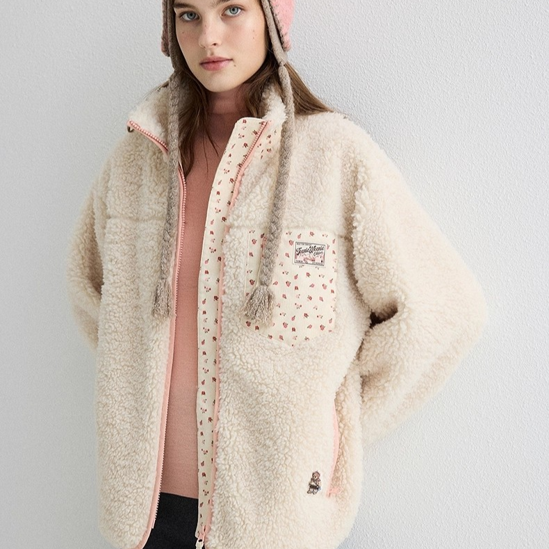 TeenieWeenie2025秋新款碎花灯芯绒拼接仿羊羔毛外套 TTMZ254VC1B