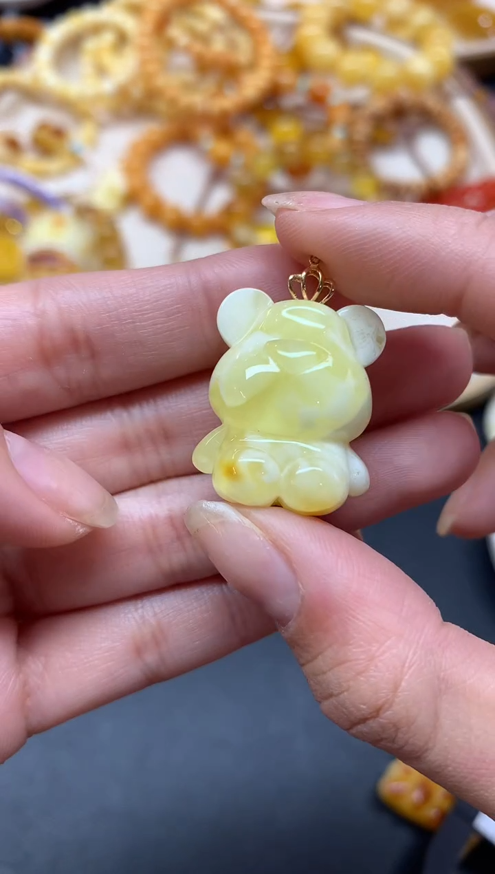 【闪购商品】蜜蜡裸石18K金镶嵌吊坠A229|1380