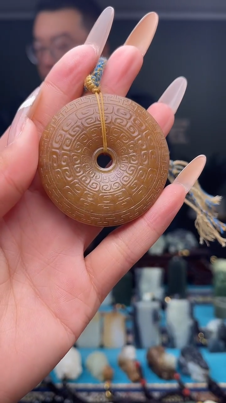 未镶嵌和田玉挂件1