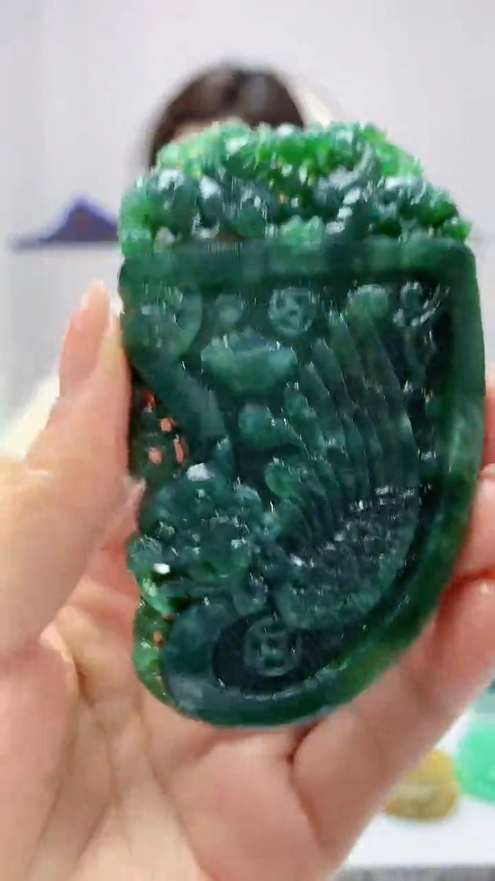 【闪购商品】定制翡翠未镶嵌4829ms-毛货挂件259