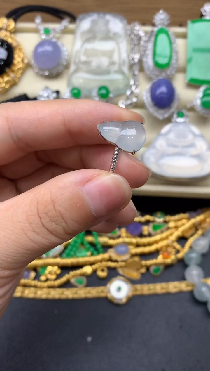 翡翠戒指18K金镶嵌119-中国好珍宝