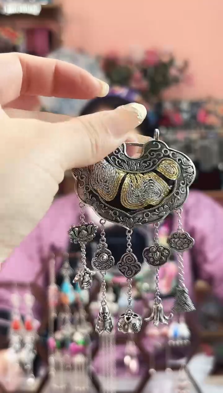 艺枝独绣手工饰品108