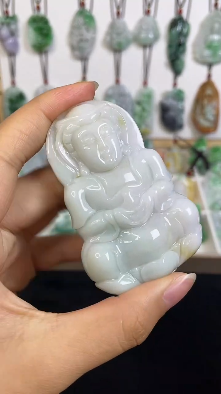 颈饰未镶嵌翡翠1