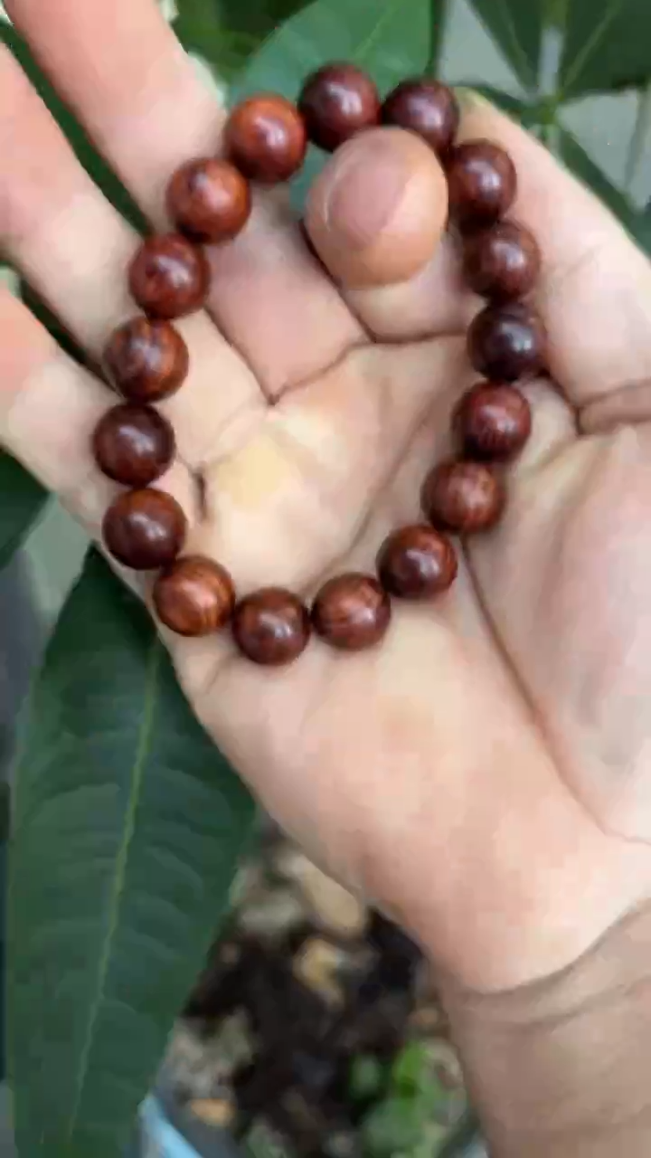 黄花梨/降香黄檀?****式海南黄花梨1.2  手串（168  ）