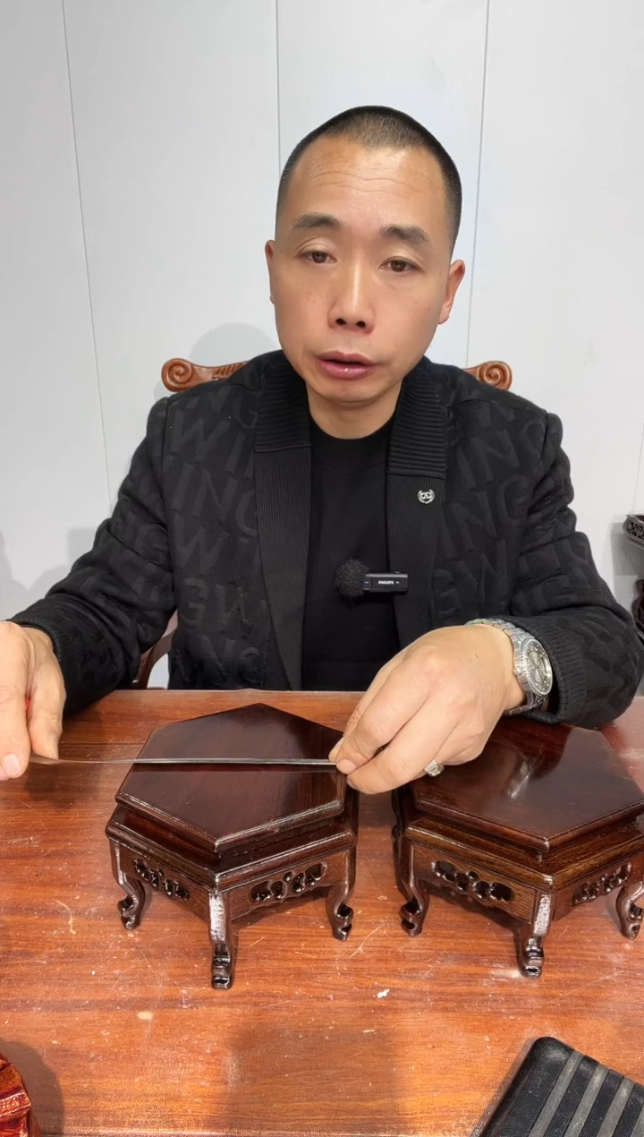 木六角方台14*16*10两个