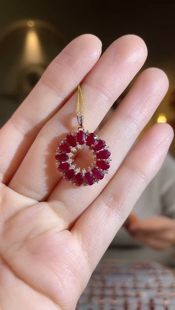 银S925镶嵌颈饰红宝石颈饰