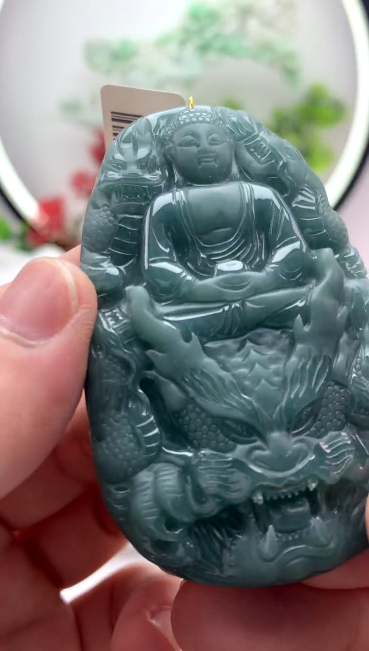 【闪购商品】翡翠颈饰未镶嵌大日