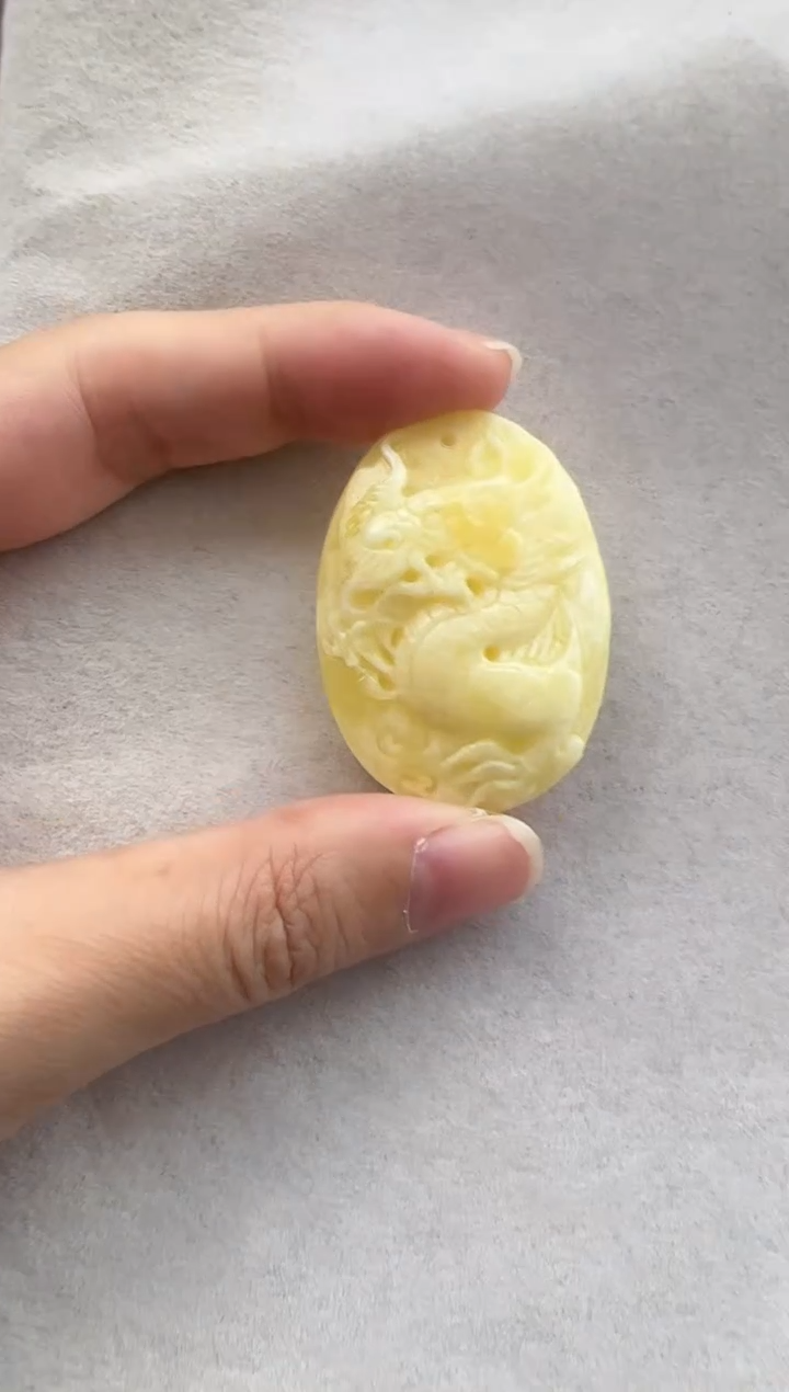 【闪购商品】琥珀裸石未镶嵌10114009-吊坠