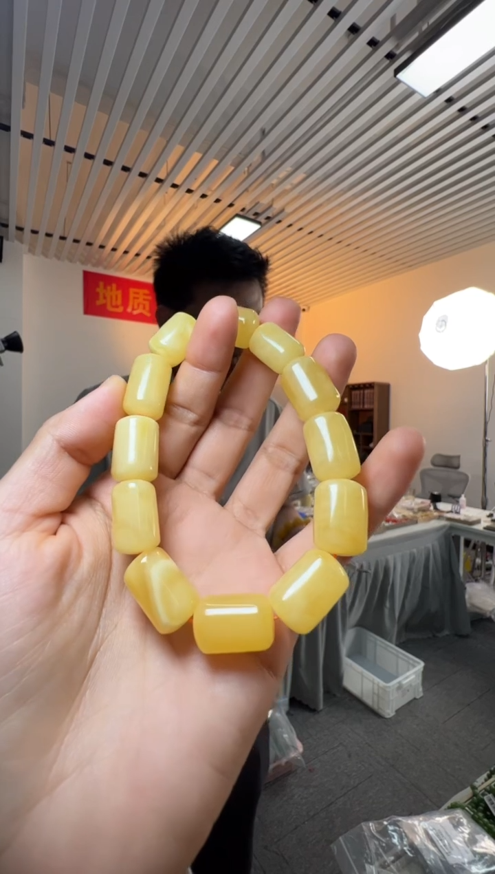 未镶嵌蜜蜡手串蜜蜡桶珠手串