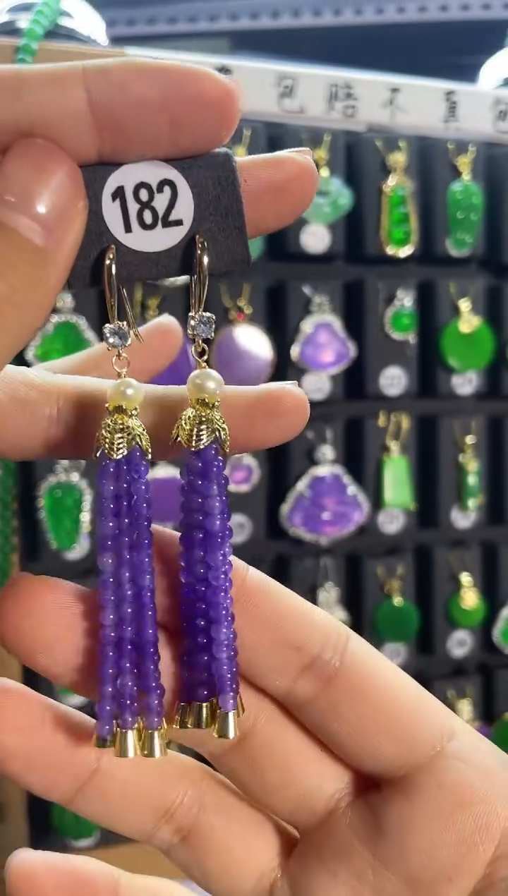 【闪购商品】翡翠耳饰银S925镶嵌182...