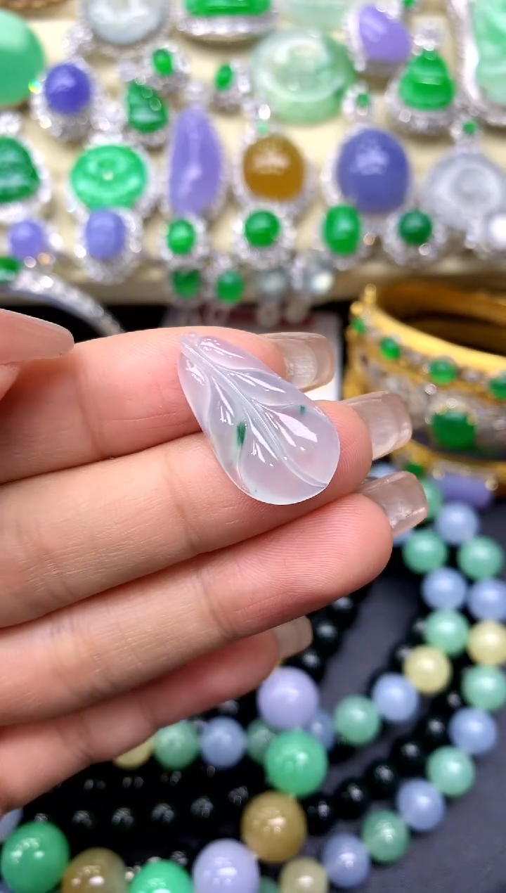 颈饰未镶嵌翡翠89-中国好珍宝