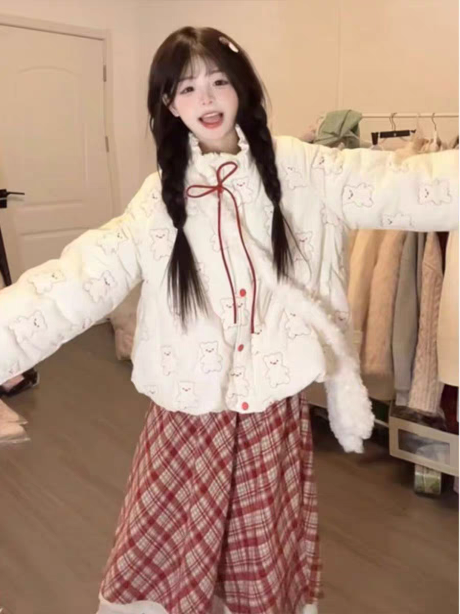 可爱甜美刺绣小熊棉服女冬季新款加厚保暖花边立领蝴蝶结两件套