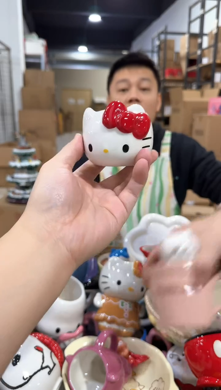 瓷片红色kt猫香薰