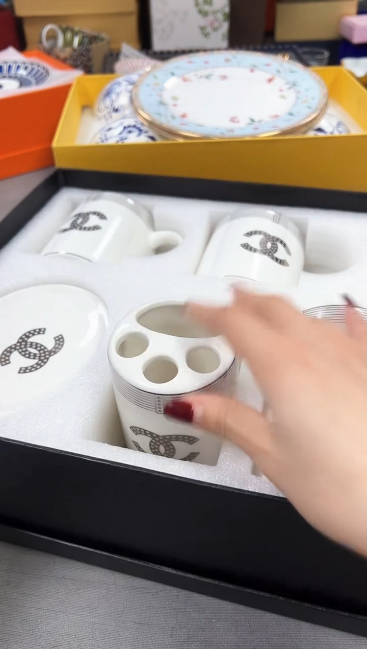 【闪购商品】瓷片新号起号不计成本漏，点菜优先