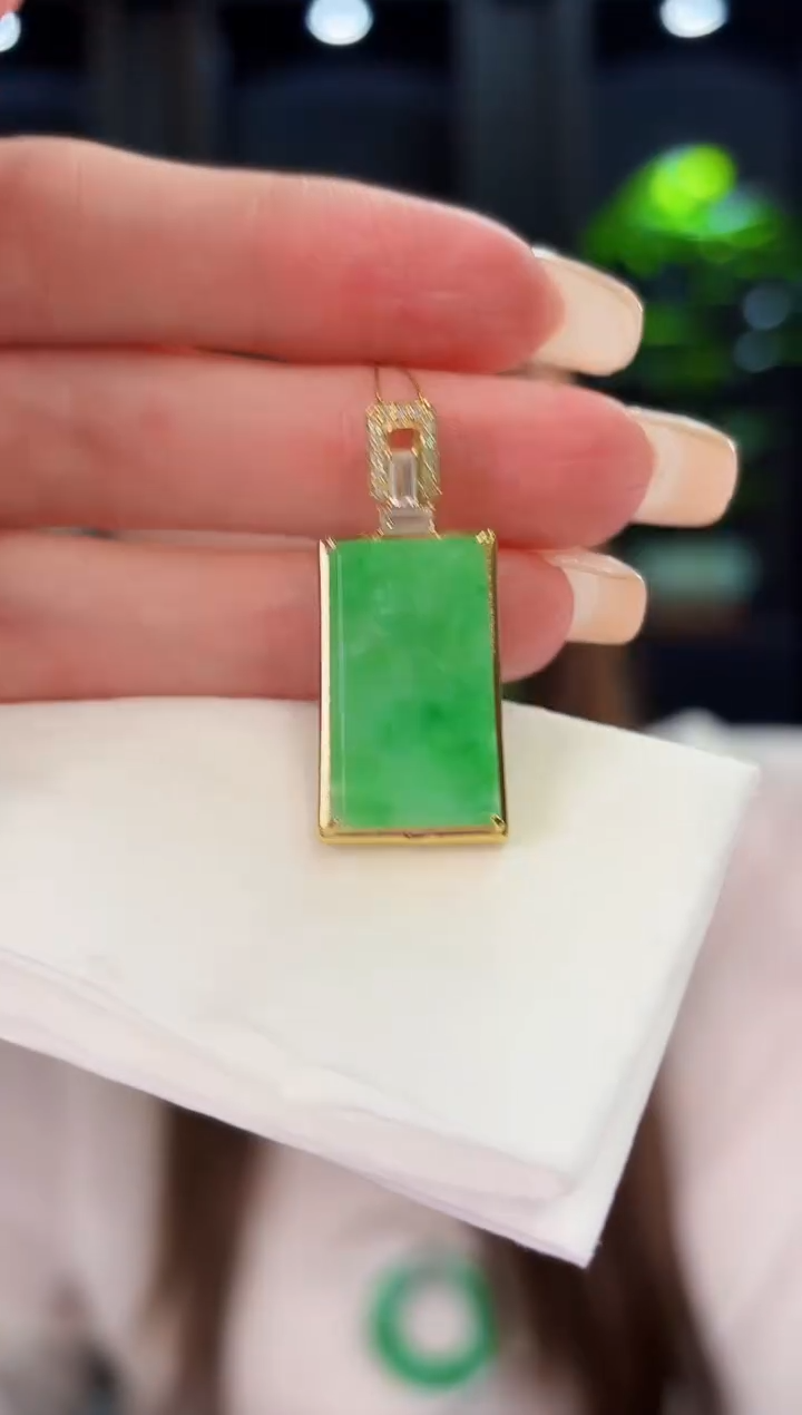 翡翠未镶嵌颈饰 缅料A货/支持复检/一件