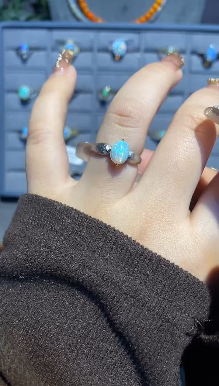 【闪购商品】欧泊戒指银S925镶嵌戒指