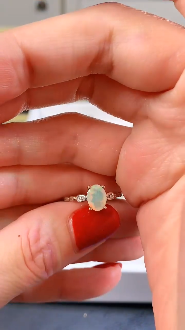 【闪购商品】方柱石戒指银S925镶嵌培育