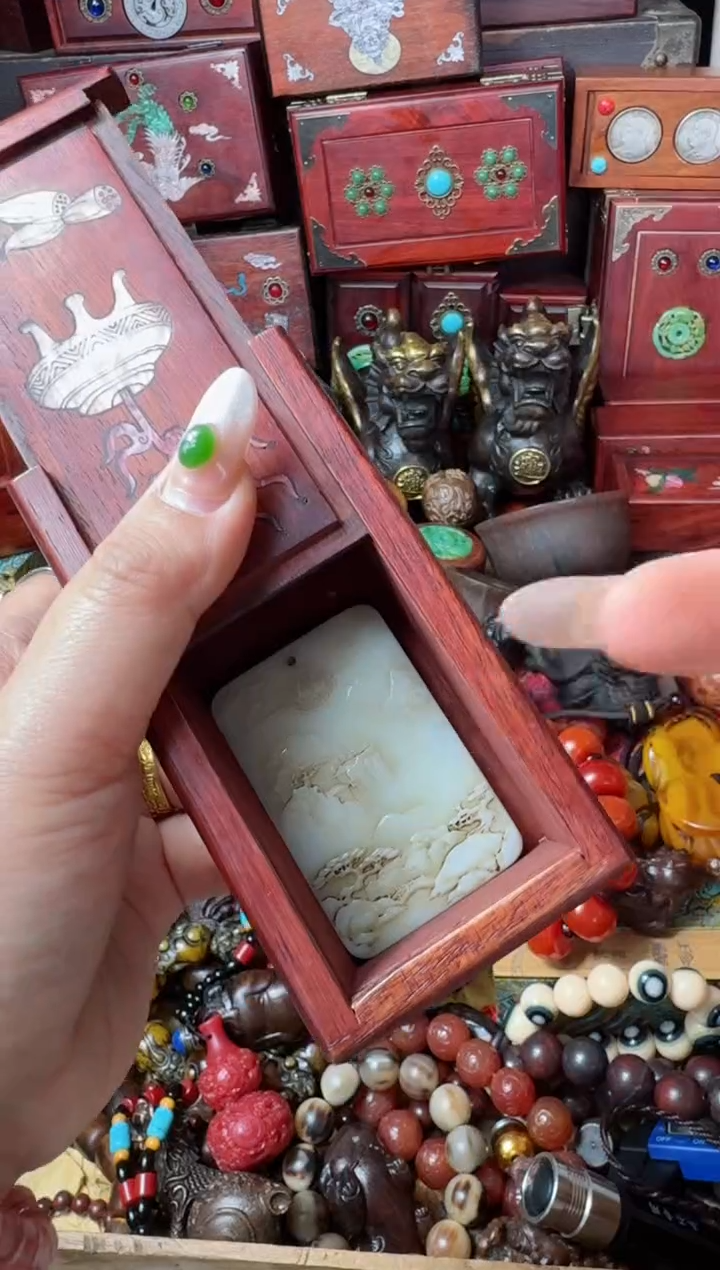 【闪购商品】木盒子冈主播推荐：一物一拍，讲解为准！