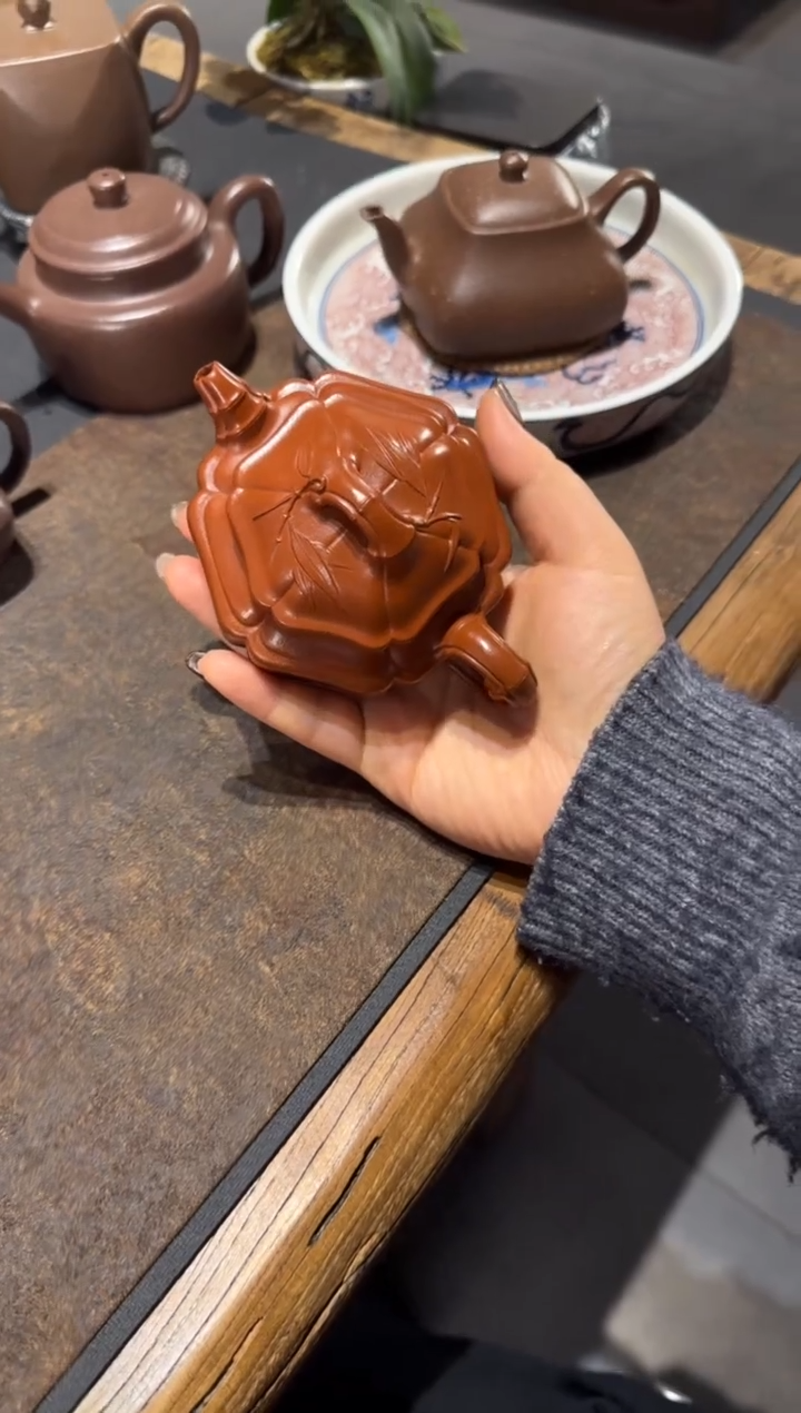 【闪购商品】紫砂茶壶六方海棠双线竹鼓