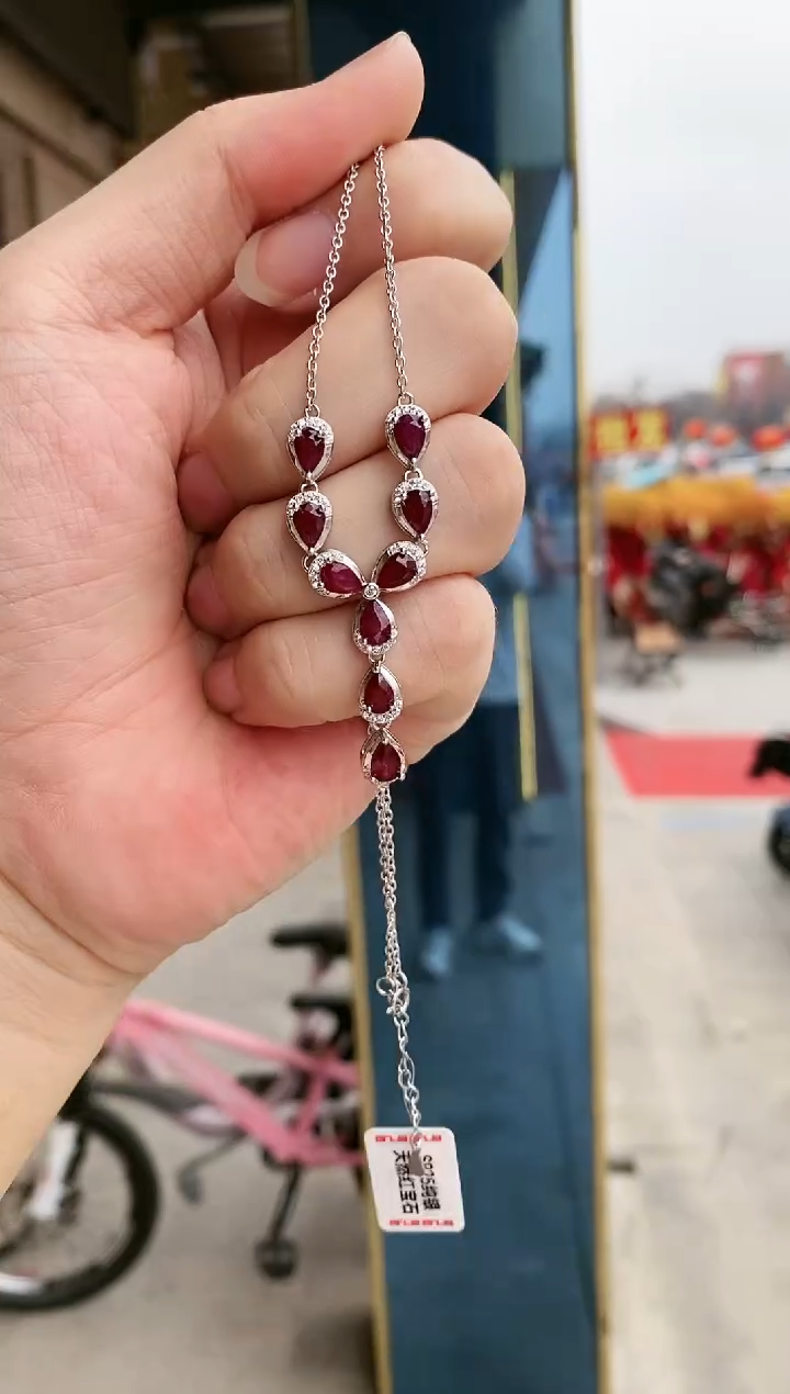 【闪购商品】红宝石颈饰银S925镶嵌项链