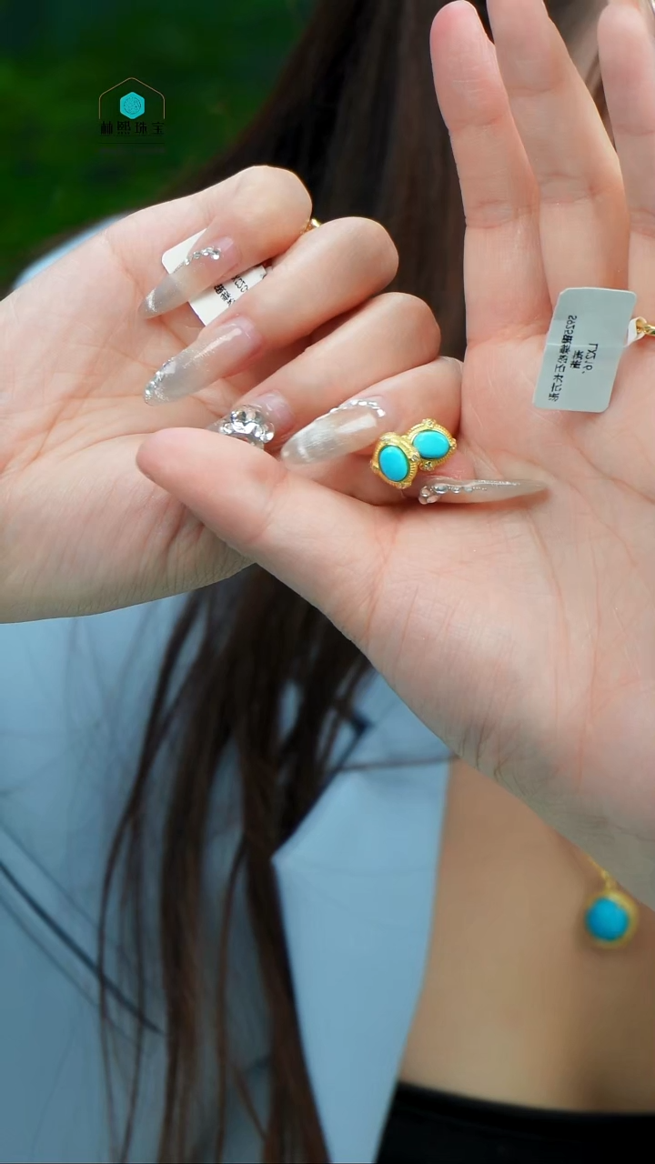 【闪购商品】绿松石耳钉银S925镶嵌发货一件