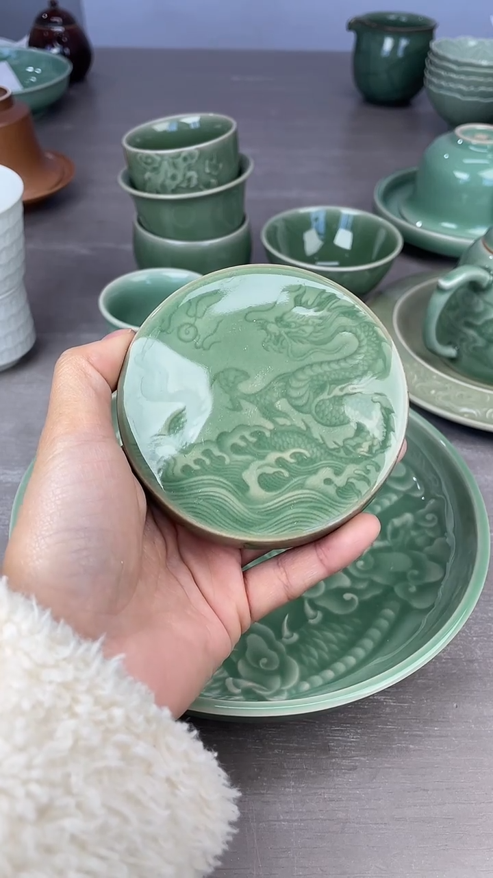 青瓷仓储清仓福利微瑕