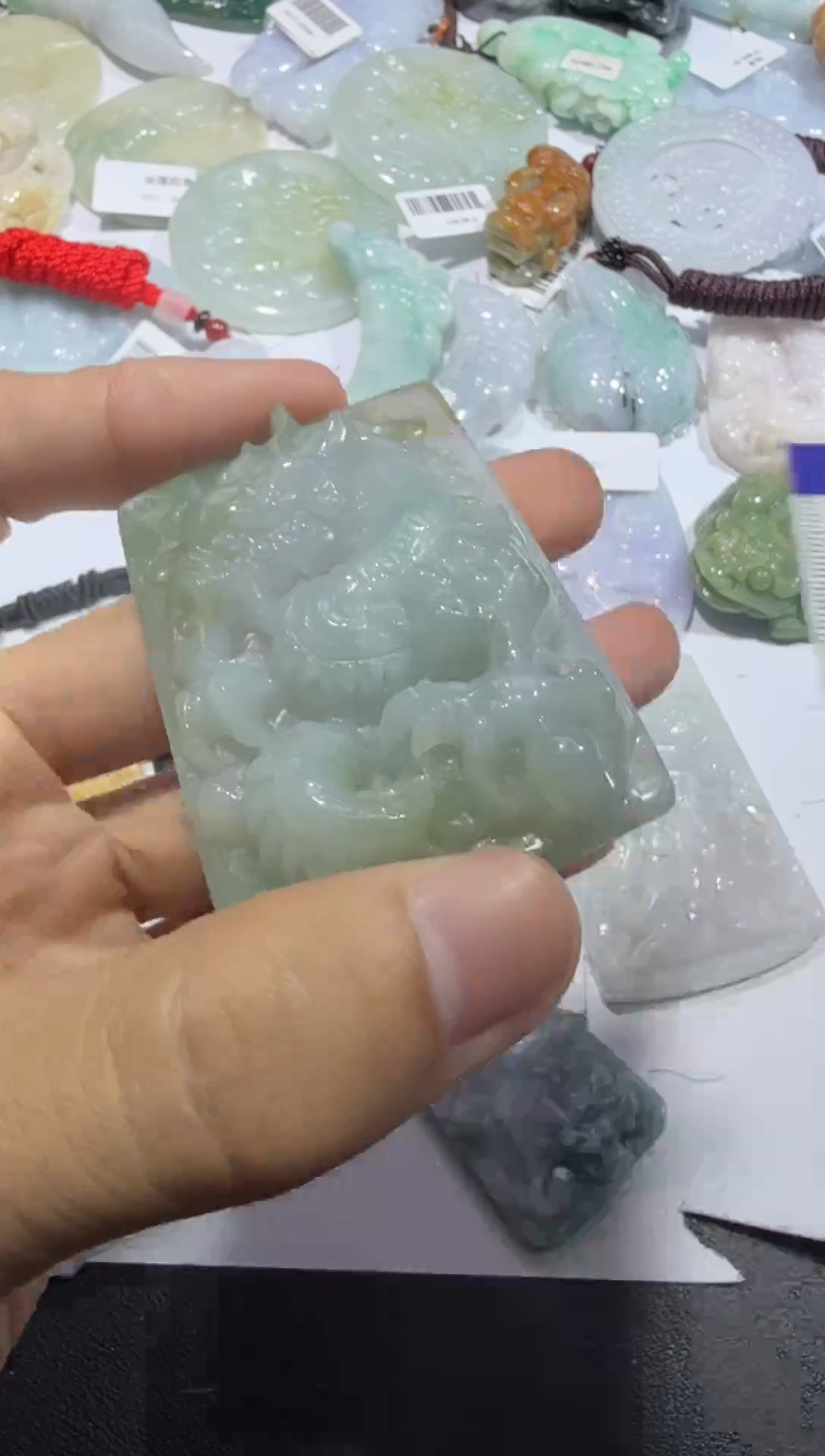 【闪购商品】翡翠颈饰未镶嵌00009872