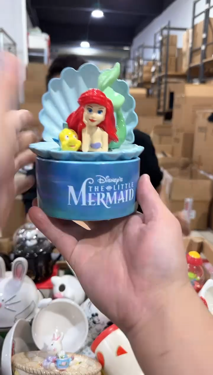 瓷片美人鱼首饰盒