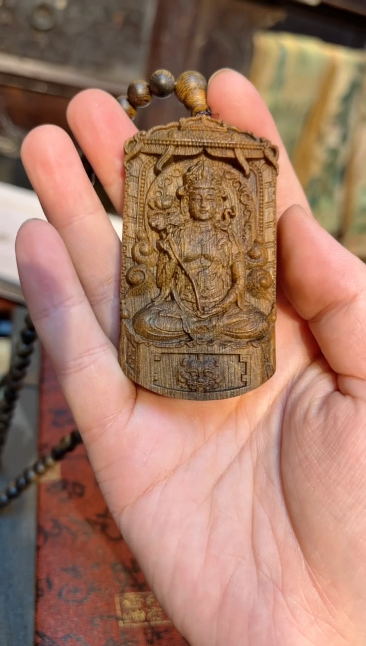 【闪购商品】沉香吊坠33 越南家族白奇野生全沉高油沉香 