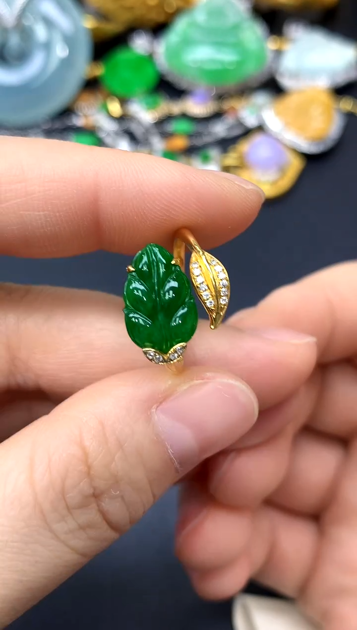 18K金镶嵌戒指翡翠108-中国好珍宝