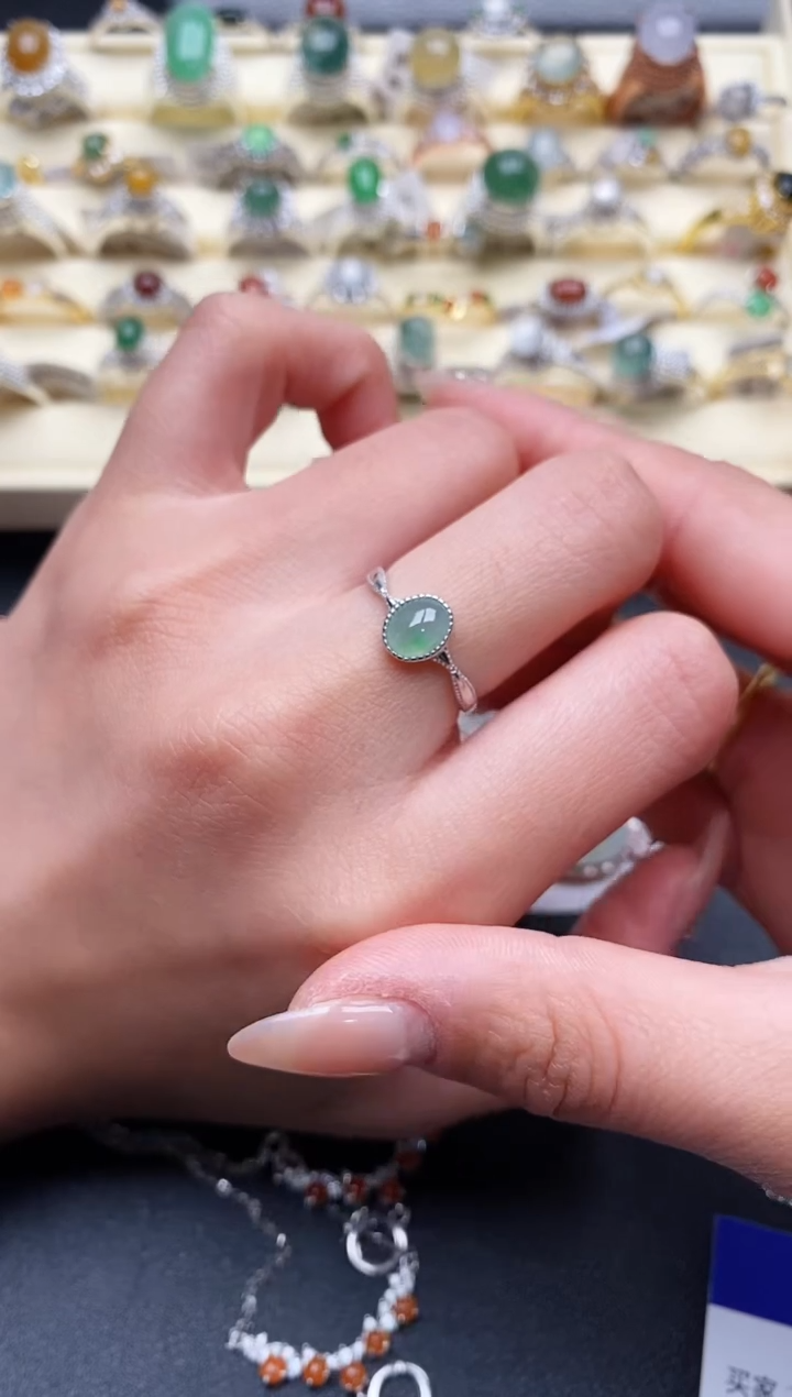 【闪购商品】翡翠戒指银S925镶嵌555555+7